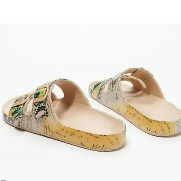 Vince Camuto Mandial Slide Sandals  -8 - Picture 2 of 4